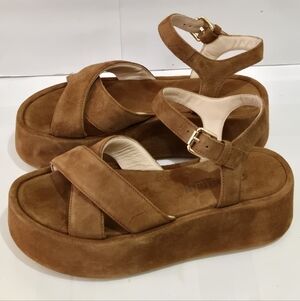 La Canadienne Kinsley Woman's Platform Sandals Chestnut Brown Suede